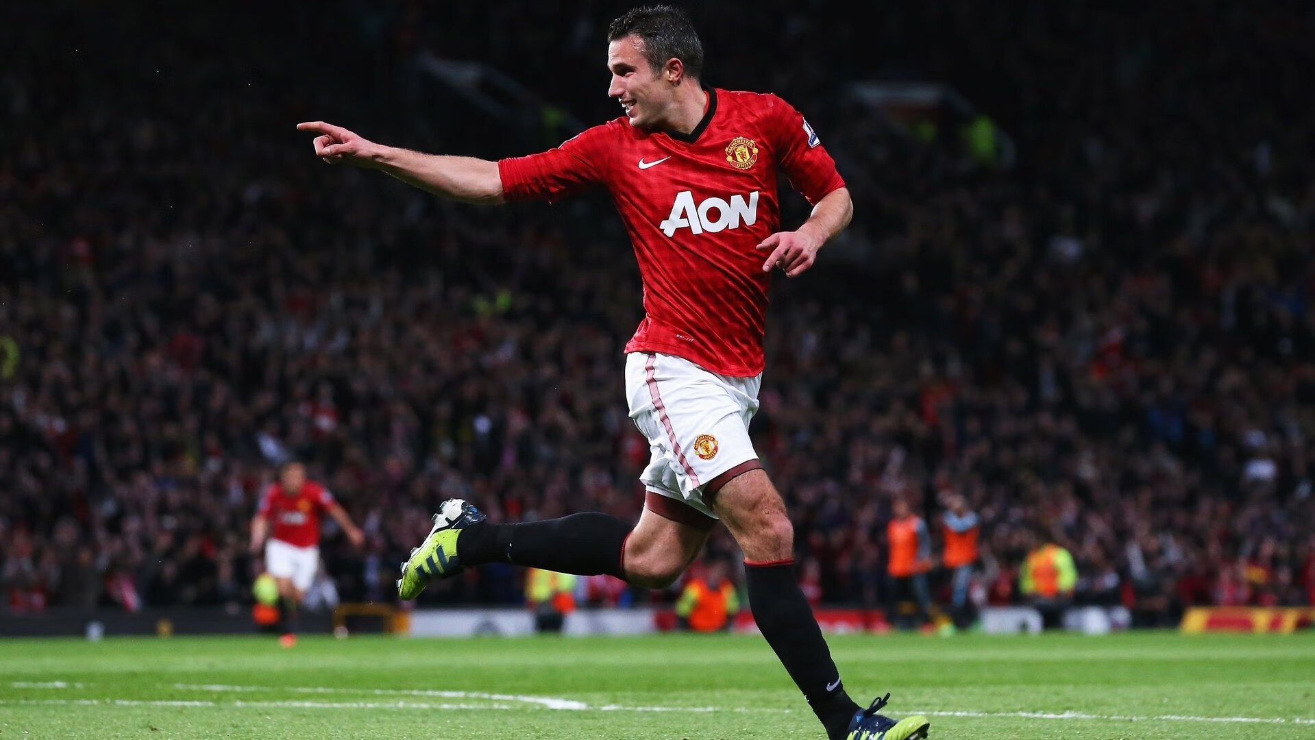 双重封锁的艺术，若日尼奥的防守智慧与厄瓜多尔的战术密码